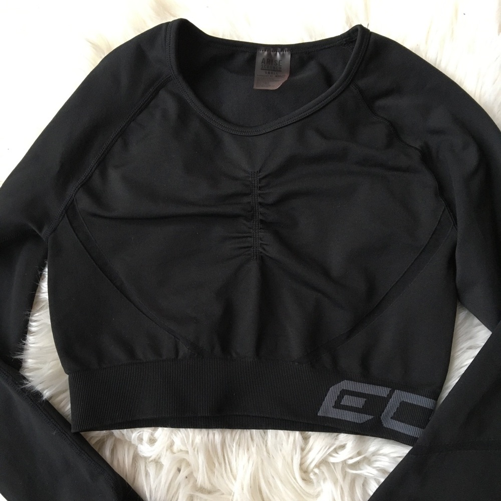 Echt long sleeve sport crop top